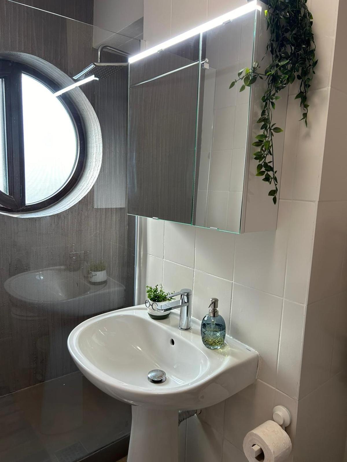 Luxury Studio Ploeszti Zewnętrze zdjęcie